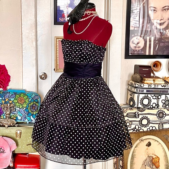 Betsey Johnson Dresses & Skirts - Wow! Betsey Johnson Polka Dotted Party Full Dress